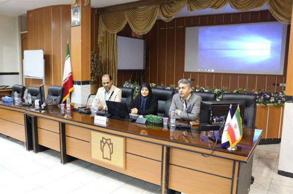 کارگاه دو روزه آموزش پیشرفته مالکیت فکری توسط مرکز رشد و با همکاری کانون پتنت ایران برگزار گردید.