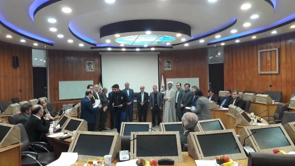 تجلیل از دانشجویان