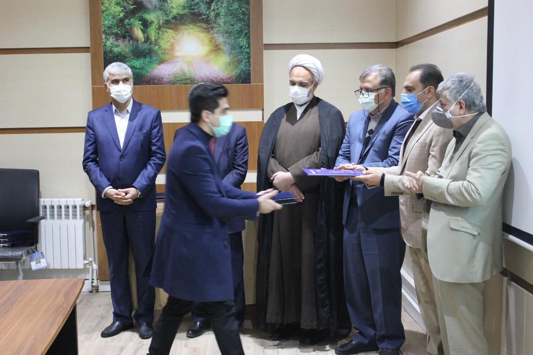 روز پژوهش ۱۴۰۰