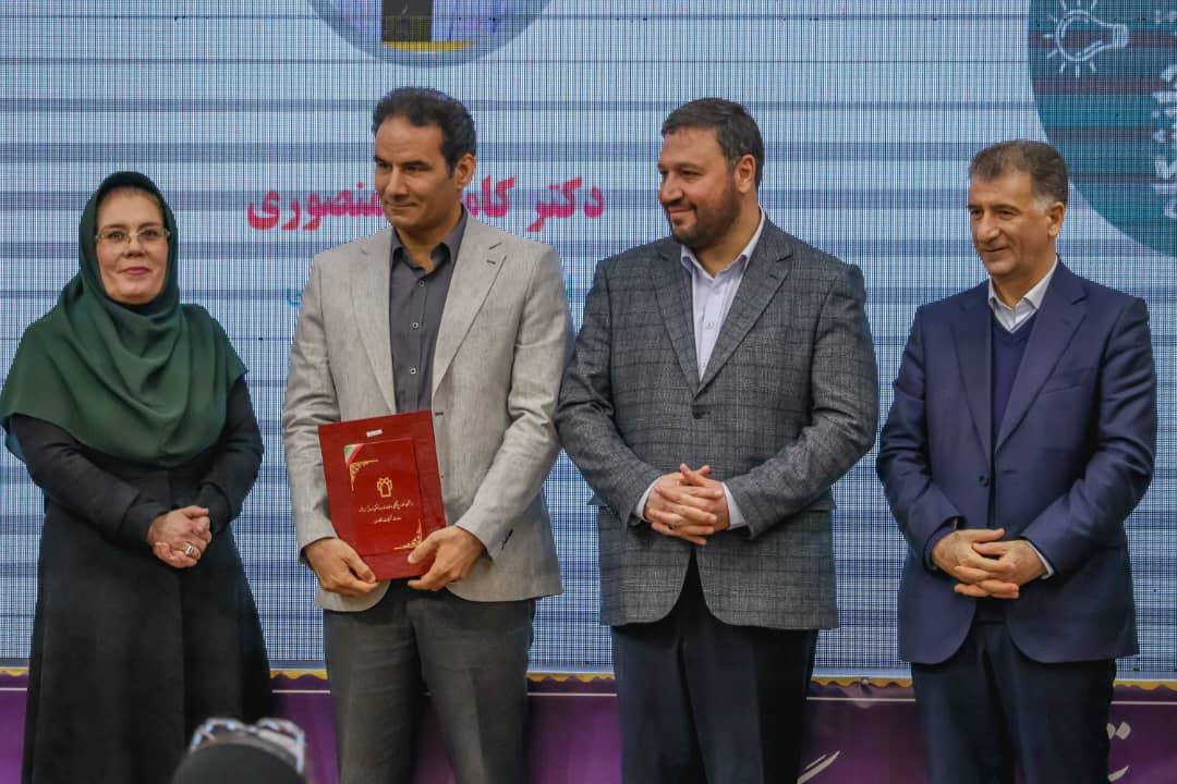 گزارش تصویری مراسم تجلیل از پژوهشگران و فناوران برتر دانشگاه